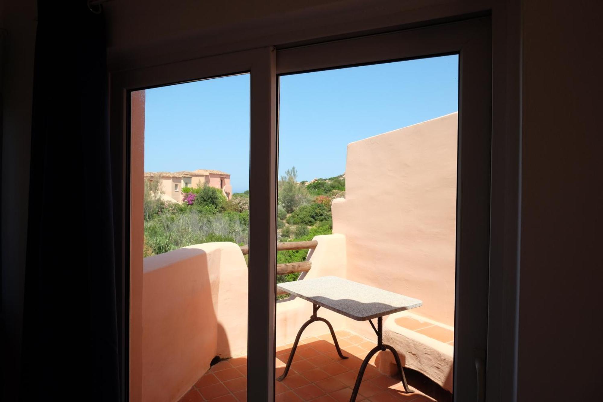 Calarossa Sardinia Apartments Isola Rossa Zewnętrze zdjęcie