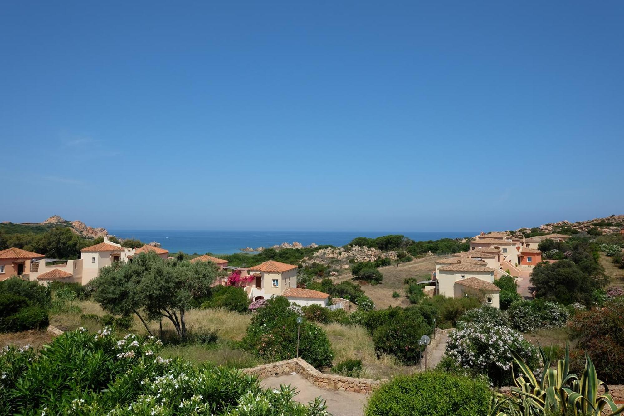 Calarossa Sardinia Apartments Isola Rossa Zewnętrze zdjęcie