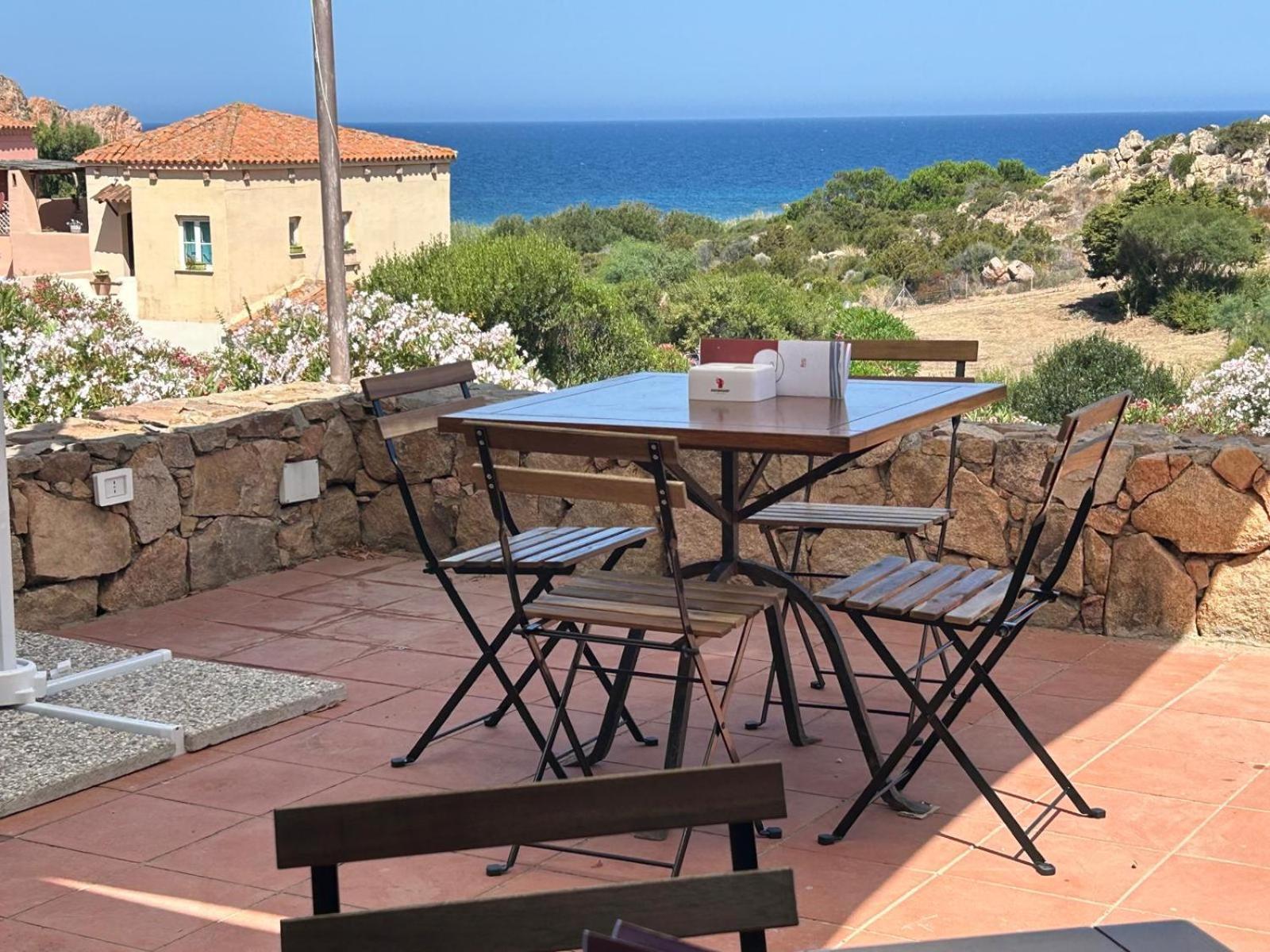 Calarossa Sardinia Apartments Isola Rossa Zewnętrze zdjęcie